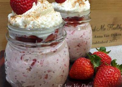 Overnight Oats – Strawberries & Cream