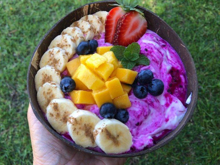 Zero Points Fruit & Yoghurt Bowl