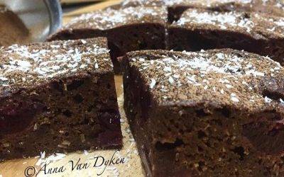 Brownies – Fudgy Choc Cherry Ripe