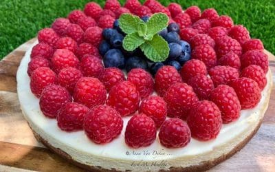 Lemon and Fresh Raspberry Cheesecake Tart