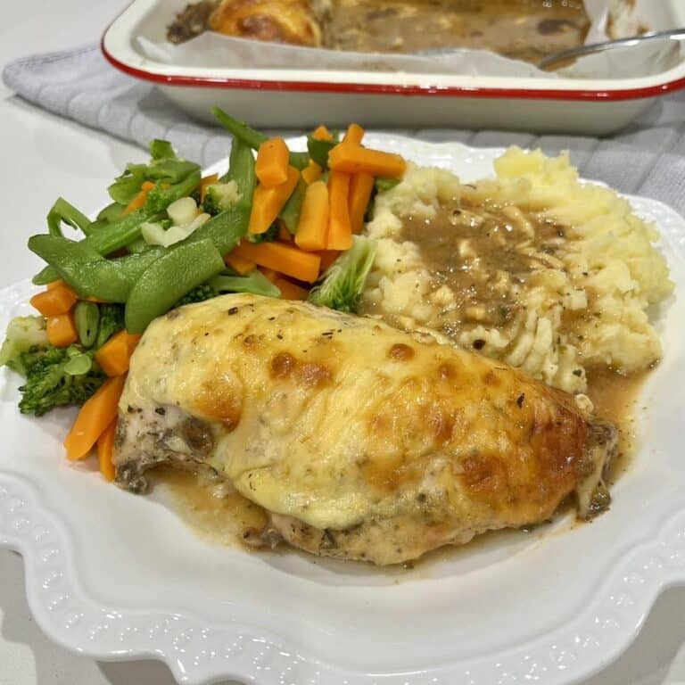 Easy Cheesy French Onion Chicken Bake