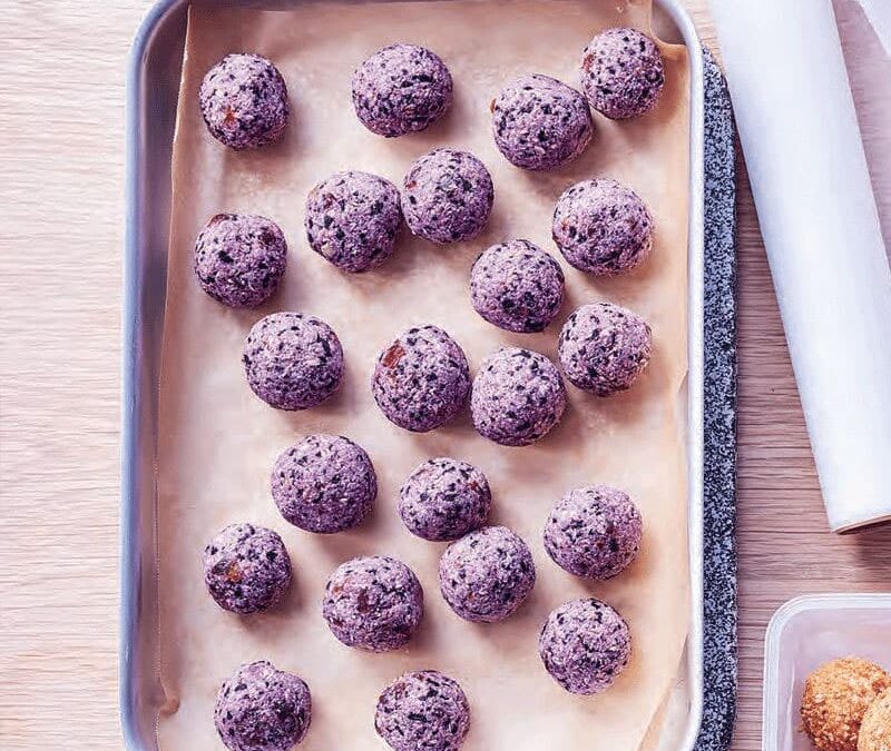 blueberry coconut bliss balls
